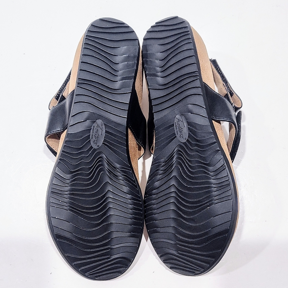 Trotters Pamola Sandals Womens 11 M Black Slingback Arch Support Shoes T1916-001 - Picture 7 of 12